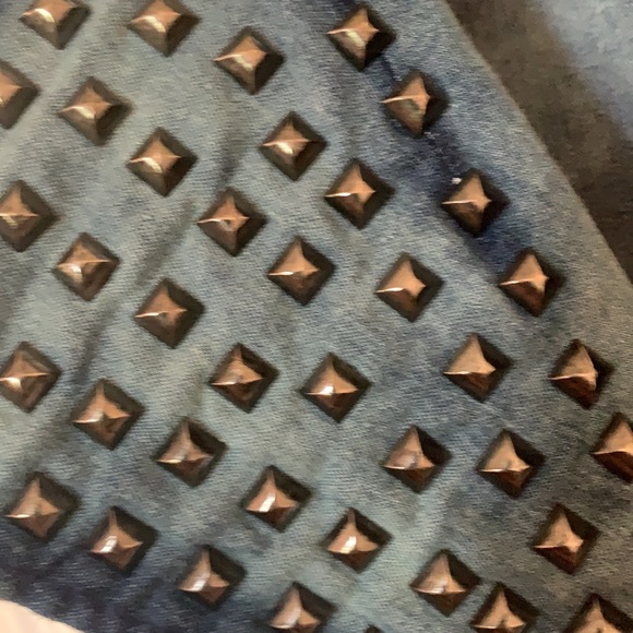 Stylish studded jeans vest - Picture 4 of 4